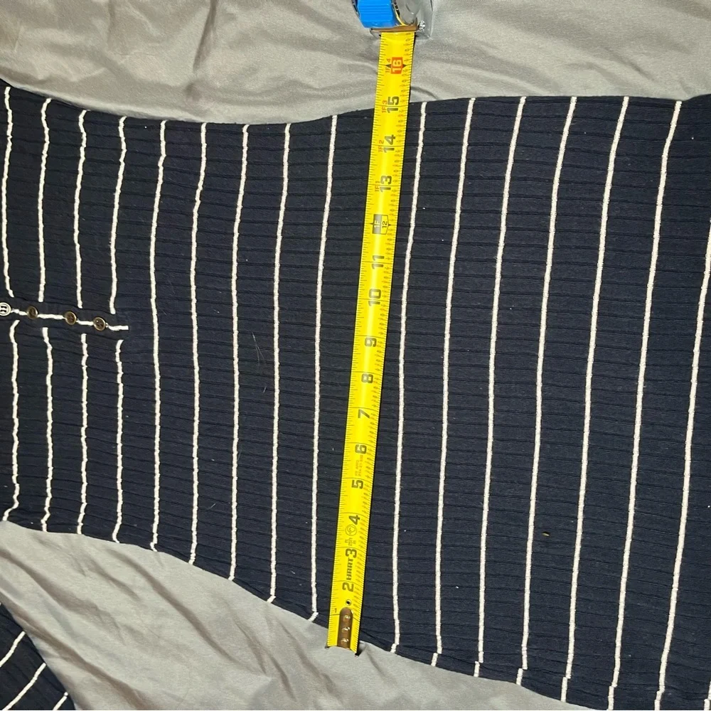 Abercrombie and Fitch, SZ MT Striped Dress - Picture 7 of 10